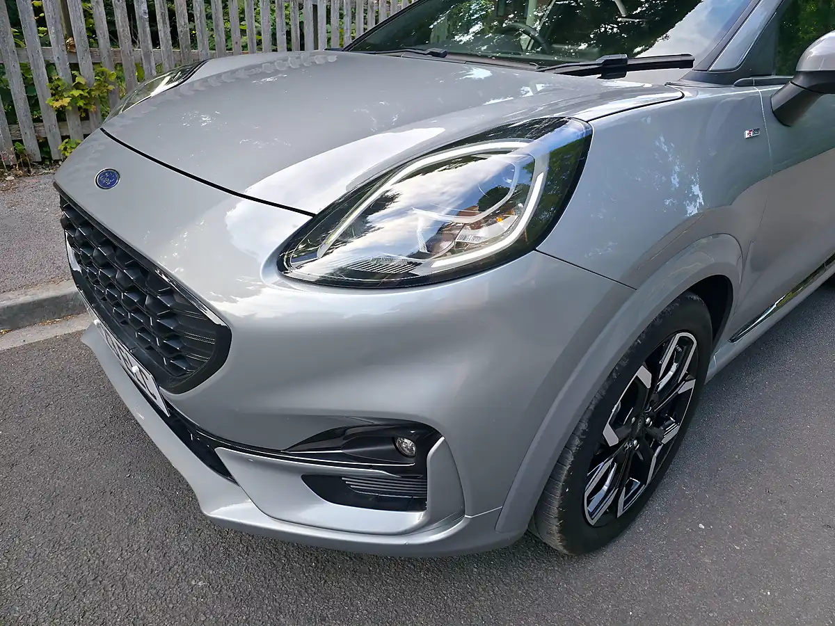 Used 2023 Ford Puma ST-Line X Silver - Interior and Exterior details 19