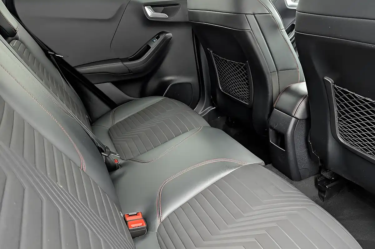 Used 2023 Ford Puma ST-Line X Silver - Interior and Exterior details 11
