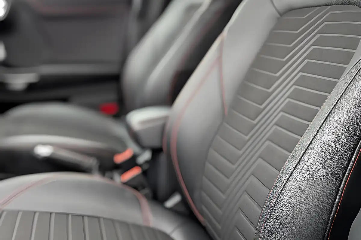 Used 2023 Ford Puma ST-Line X Silver - Interior and Exterior details 13