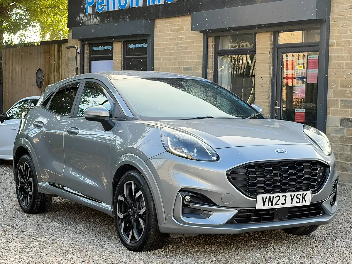 Used 2023 Ford Puma ST-Line X Silver - Interior and Exterior details 3