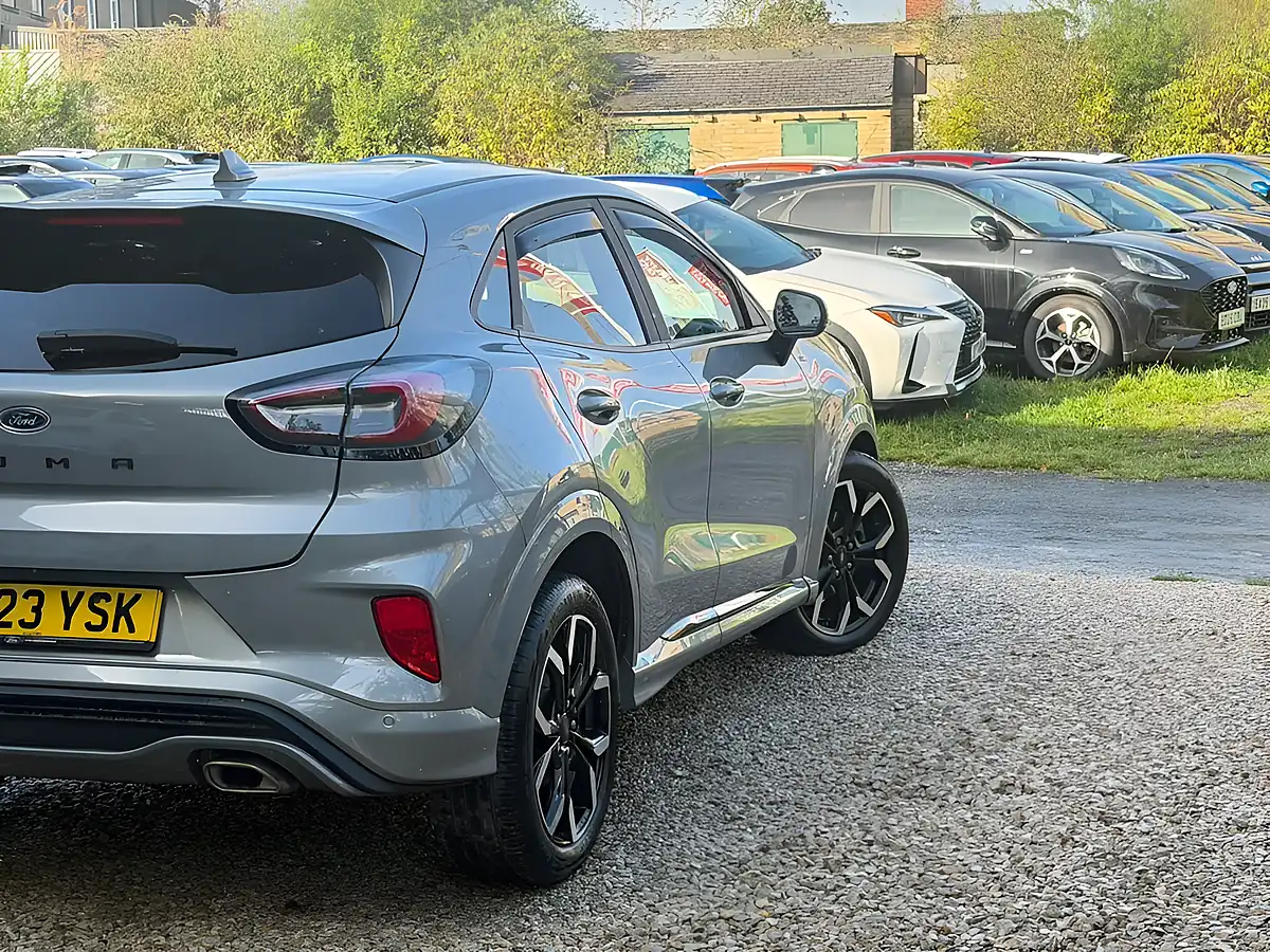 Used 2023 Ford Puma ST-Line X Silver - Interior and Exterior details 5