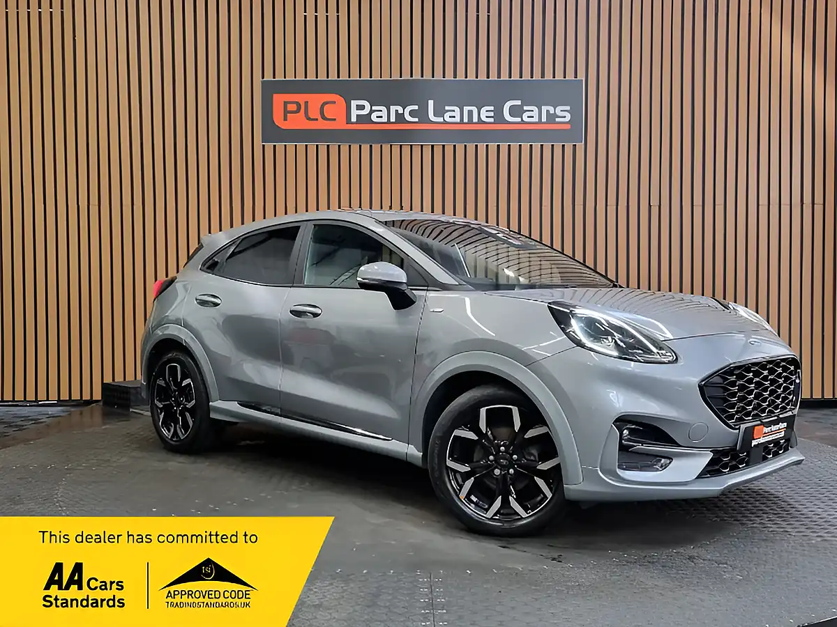 Used 2023 Ford Puma ST-Line X Solar Silver - Front View