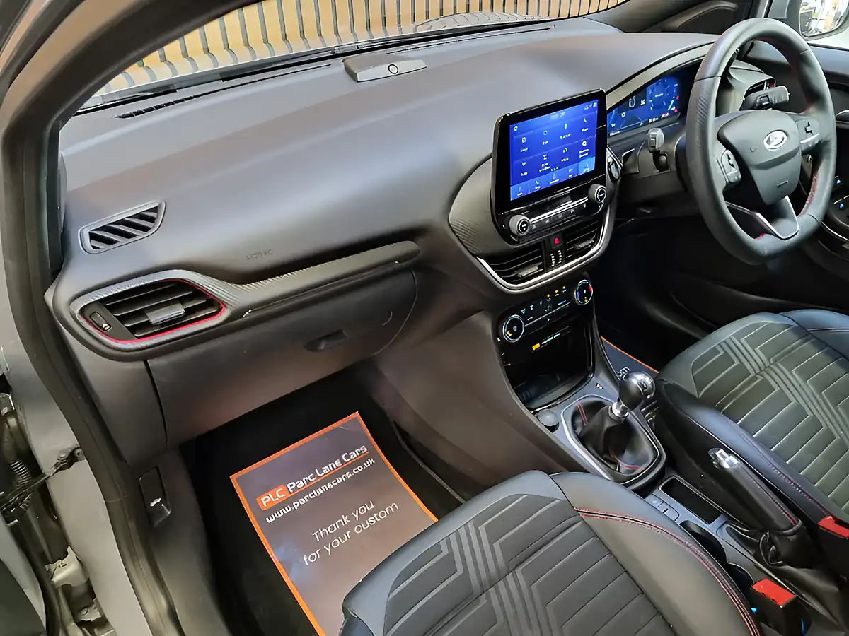 Used 2023 Ford Puma ST-Line X Solar Silver - Interior and Exterior details 19