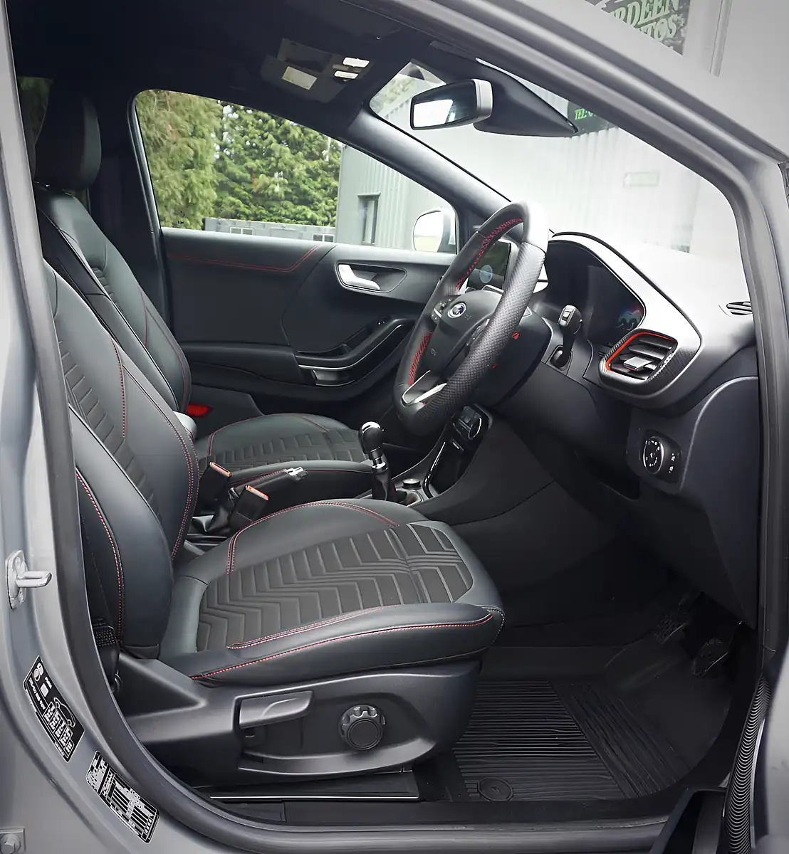 Used 2023 Ford Puma ST-Line X Solar Silver - Interior and Exterior details 10