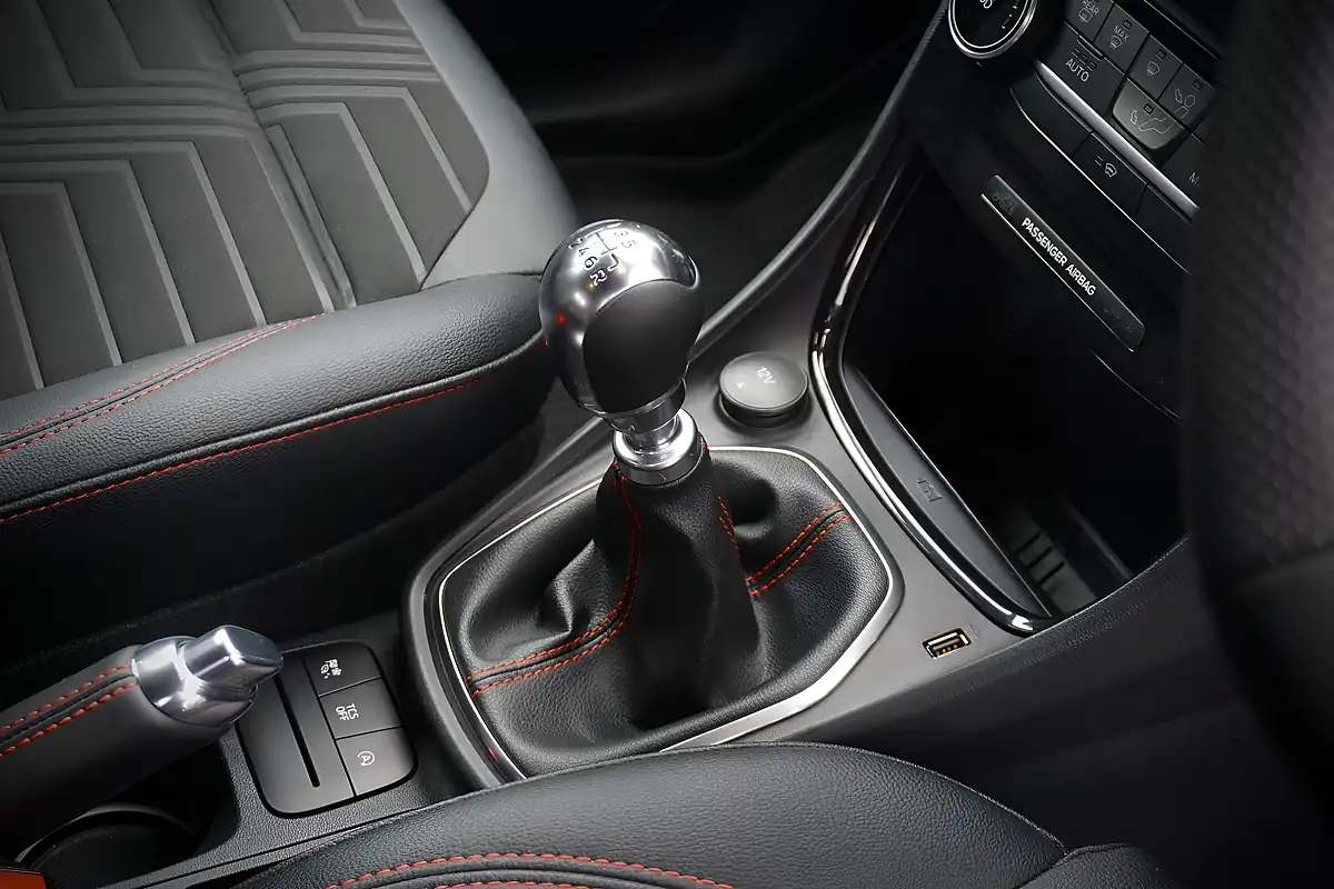 Used 2023 Ford Puma ST-Line X Solar Silver - Interior and Exterior details 11