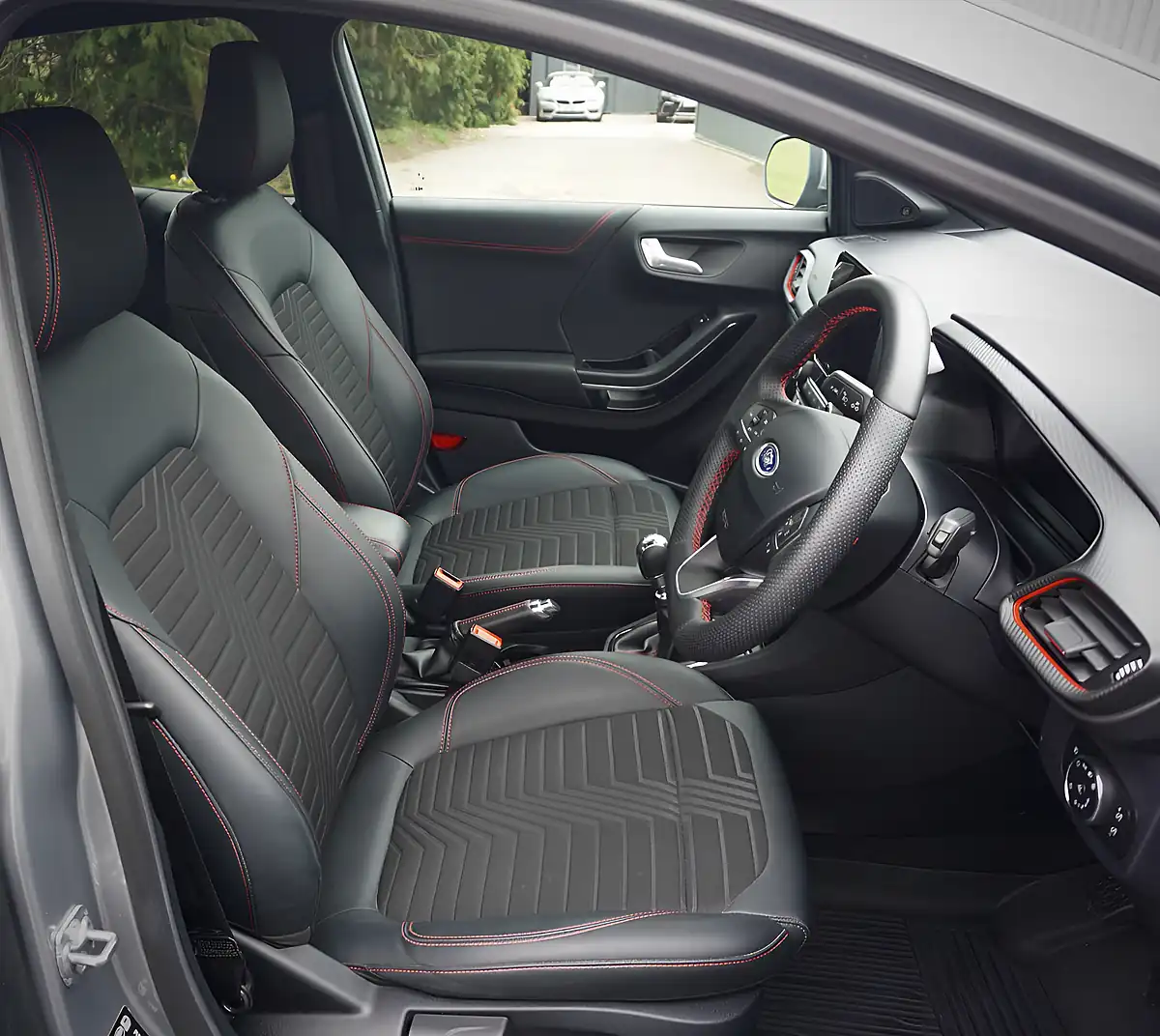 Used 2023 Ford Puma ST-Line X Solar Silver - Interior and Exterior details 13