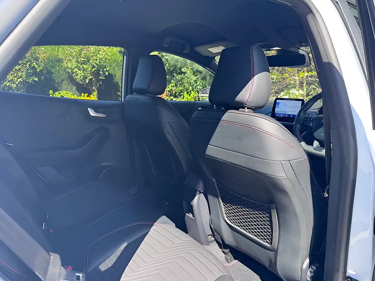 Used 2023 Ford Puma ST-Line X White - Interior and Exterior details 18