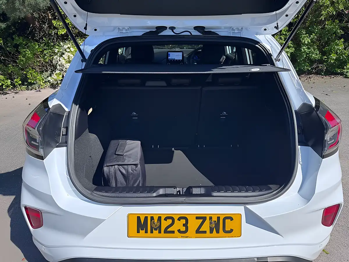 Used 2023 Ford Puma ST-Line X White - Interior and Exterior details 19