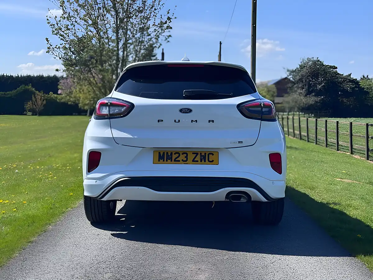 Used 2023 Ford Puma ST-Line X White - Interior and Exterior details 5