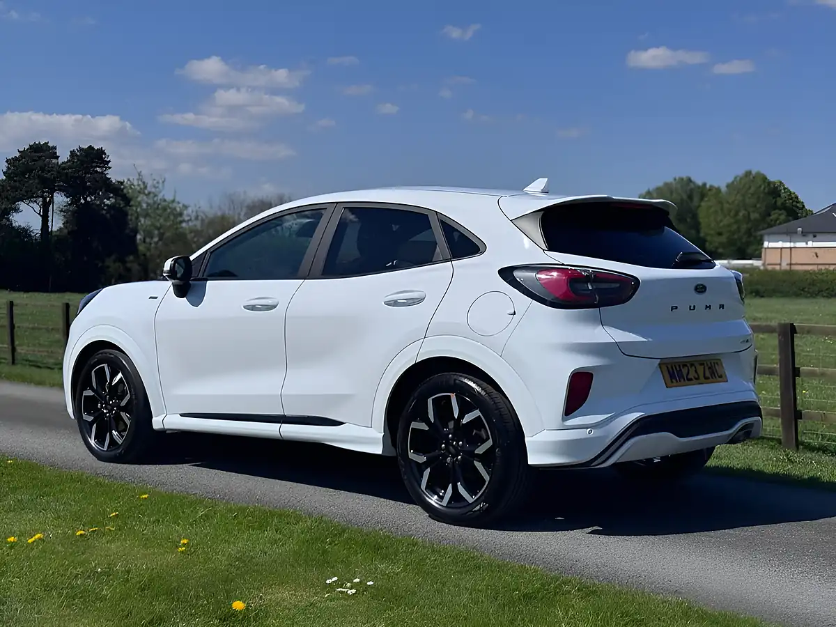 Used 2023 Ford Puma ST-Line X White - Interior and Exterior details 6