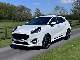 Used 2023 Ford Puma ST-Line X White - Interior and Exterior details 9