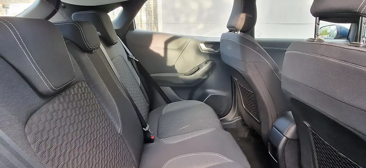 Used 2023 Ford Puma Titanium Blue - Interior and Exterior details 14