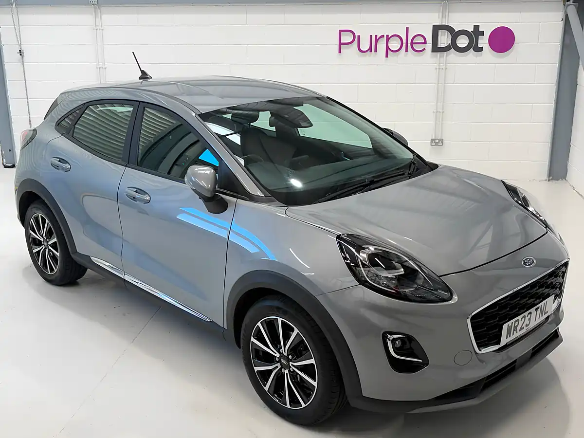 Used 2023 Ford Puma Titanium Silver - Front View
