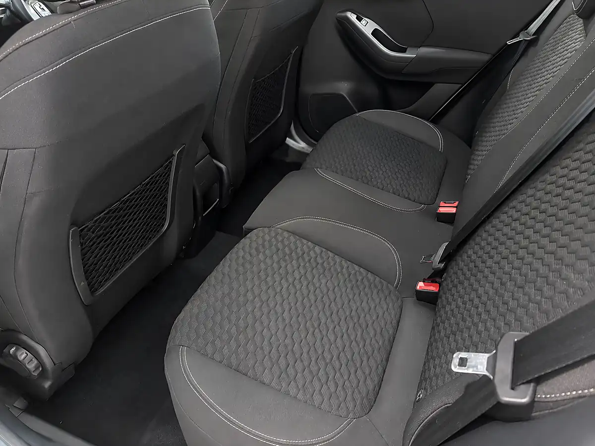 Used 2023 Ford Puma Titanium White - Interior and Exterior details 5