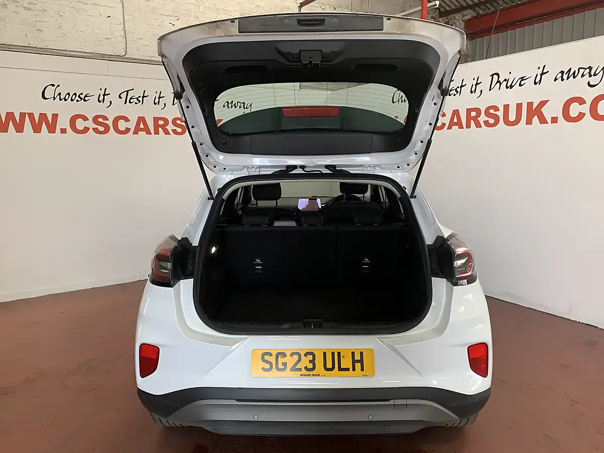 Used 2023 Ford Puma Titanium White - Interior and Exterior details 9