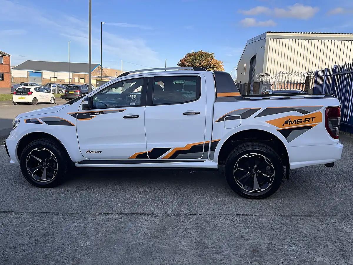 Used 2023 Ford Ranger Ms-Rt Frozen White - Interior and Exterior details 9