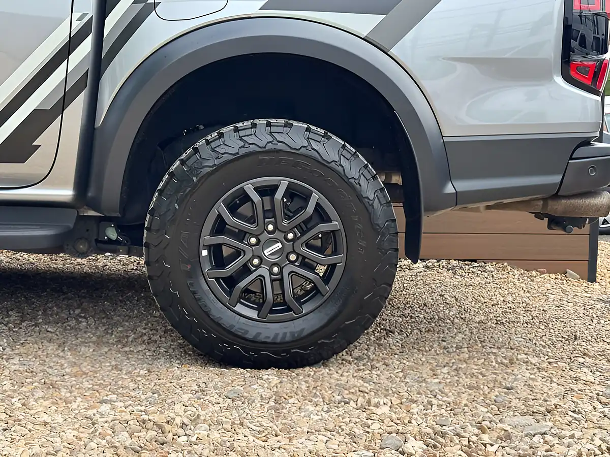 Used 2023 Ford Ranger Raptor Grey - Interior and Exterior details 16