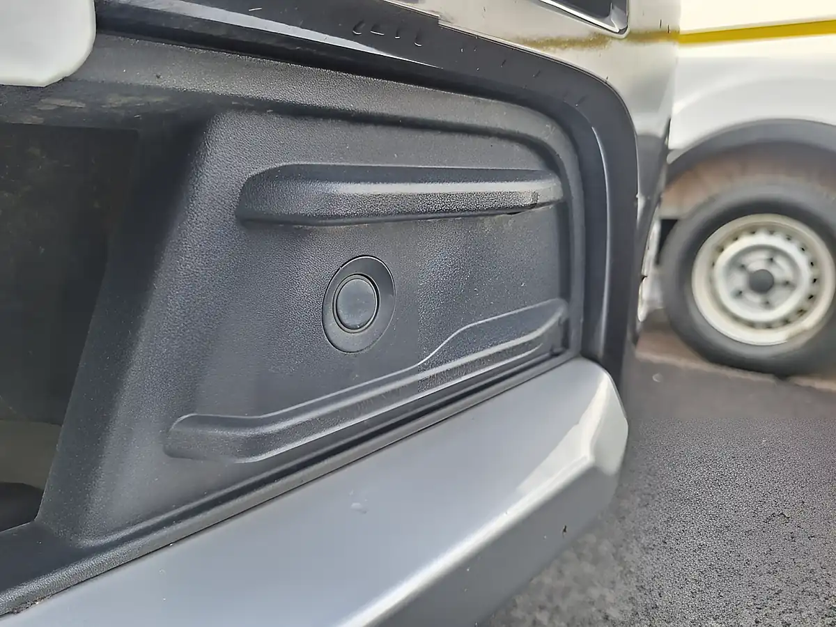 Used 2023 Ford Ranger Wildtrak Black - Interior and Exterior details 10
