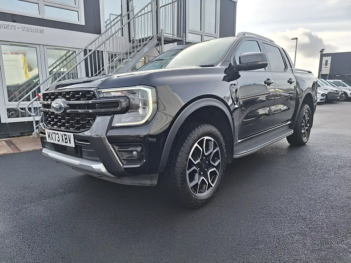 Used 2023 Ford Ranger Wildtrak Black - Interior and Exterior details 8