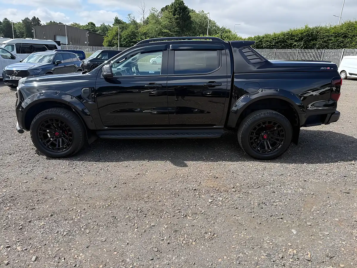 Used 2023 Ford Ranger Wildtrak Black - Interior and Exterior details 4