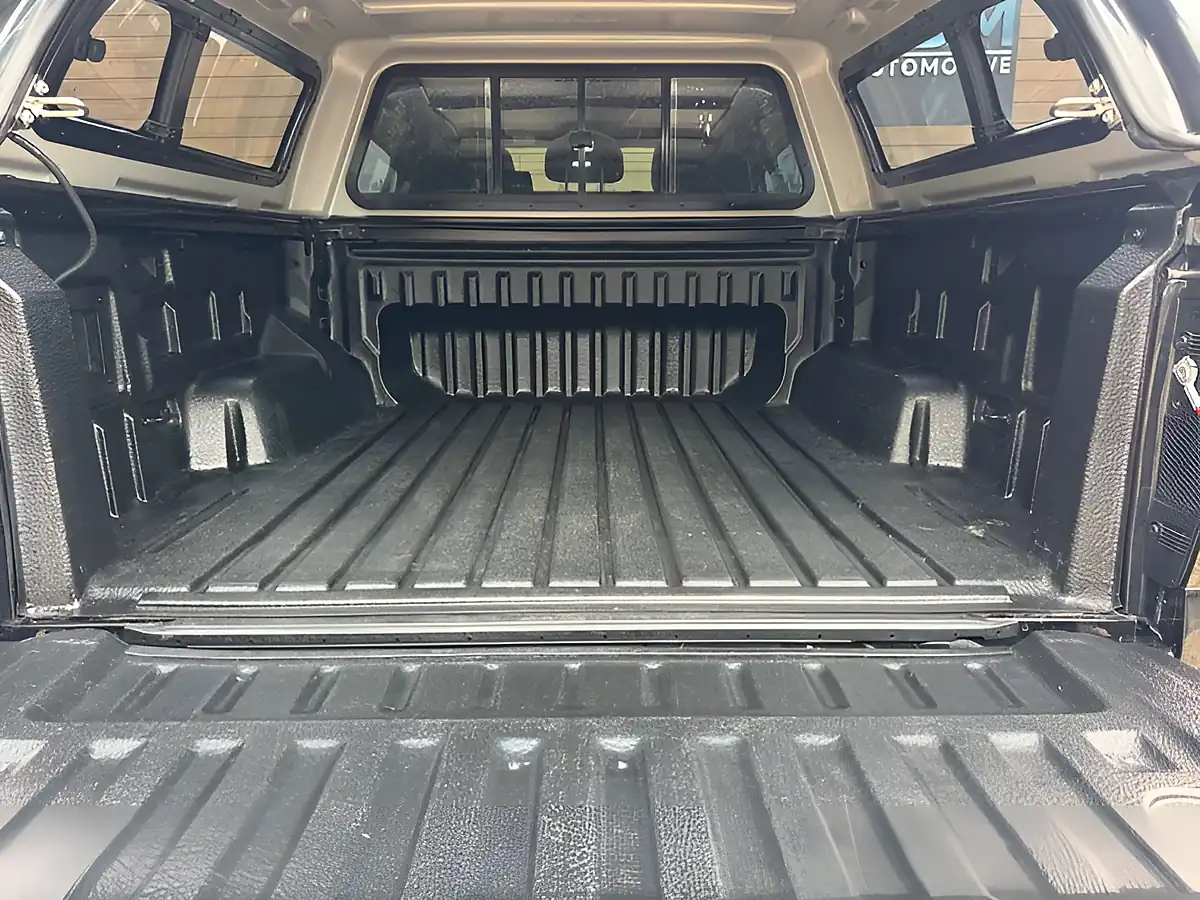 Used 2023 Ford Ranger Wildtrak Black - Interior and Exterior details 6