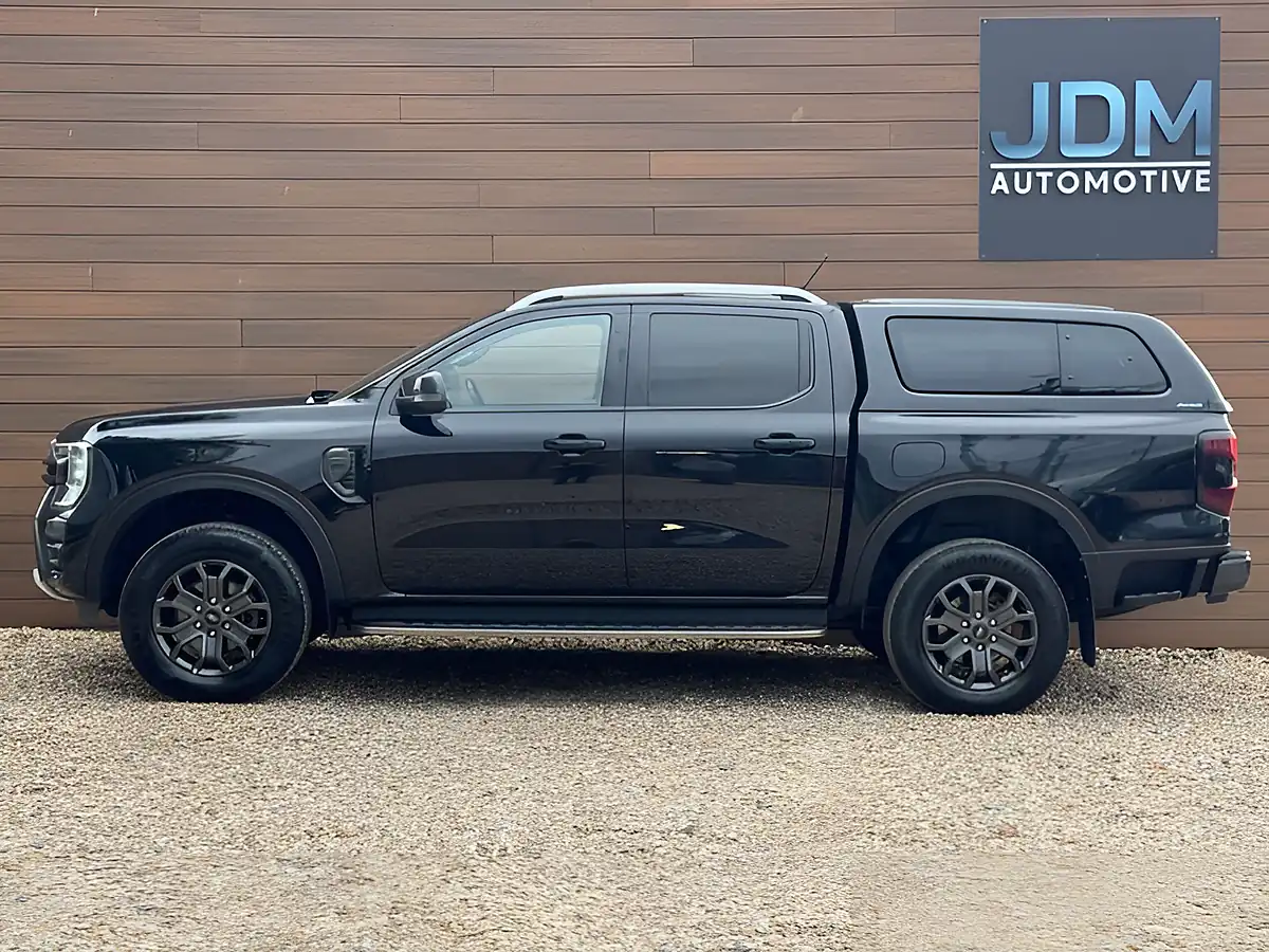 Used 2023 Ford Ranger Wildtrak Black - Interior and Exterior details 8