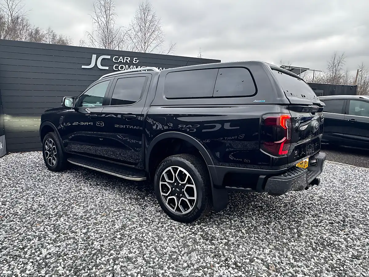 Used 2023 Ford Ranger Wildtrak Black - Interior and Exterior details 4