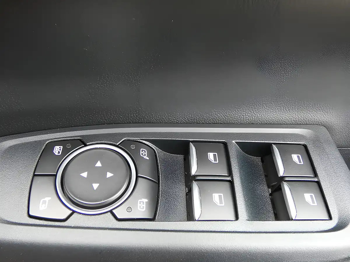 Used 2023 Ford Ranger Wildtrak Lucid Red (metallic Paint) - Interior and Exterior details 14