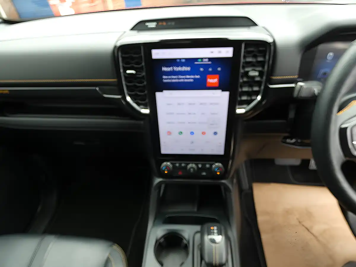 Used 2023 Ford Ranger Wildtrak Lucid Red (metallic Paint) - Interior and Exterior details 8