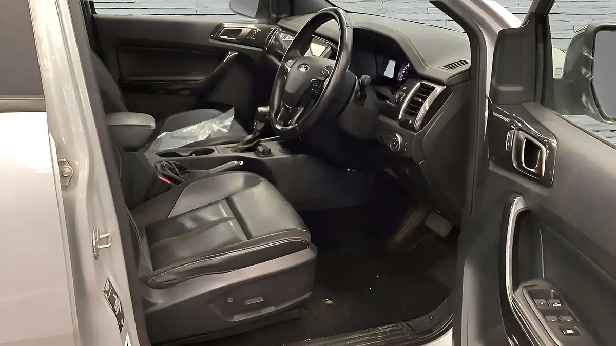 Used 2023 Ford Ranger Wildtrak Moondust Silver - Interior and Exterior details 8