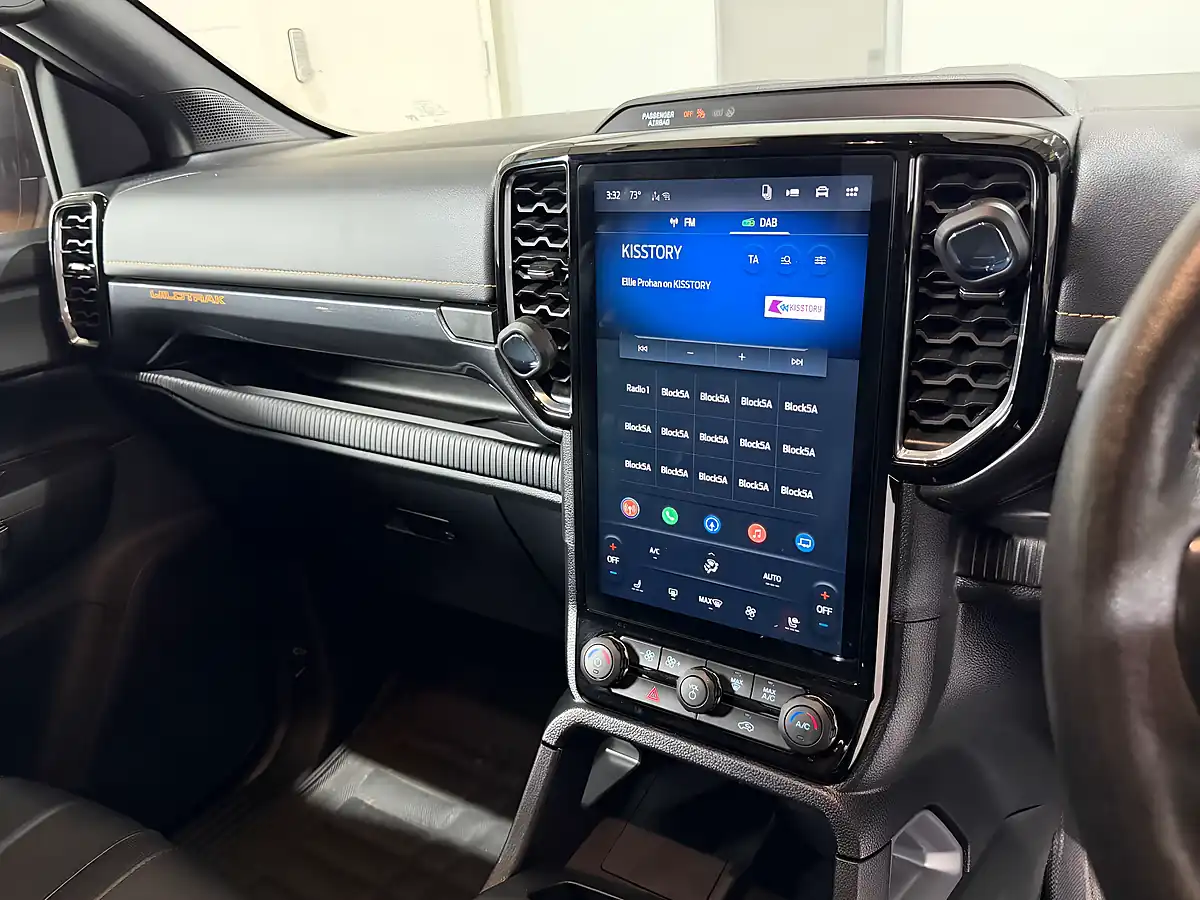 Used 2023 Ford Ranger Wildtrak Orange - Interior and Exterior details 11