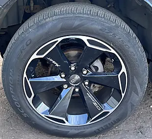 Used 2023 Ford Ranger Wildtrak Sea Grey - Interior and Exterior details 20
