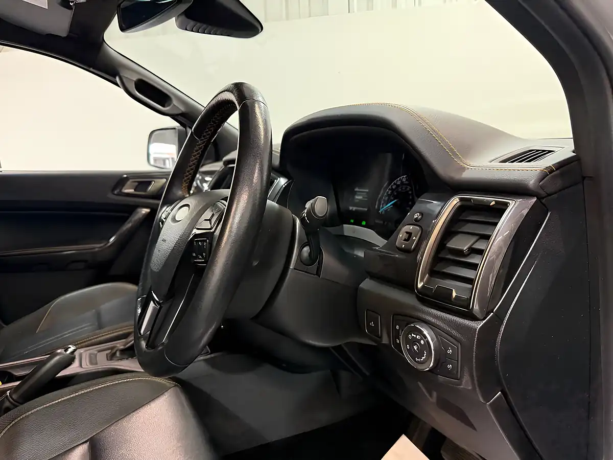 Used 2023 Ford Ranger Wildtrak Silver - Interior and Exterior details 11