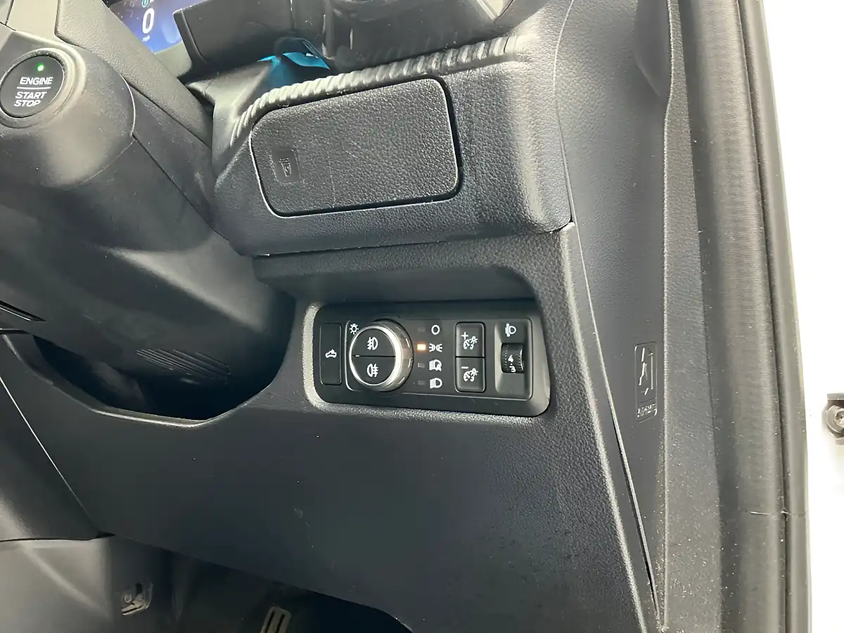 Used 2023 Ford Ranger Wildtrak White - Interior and Exterior details 14