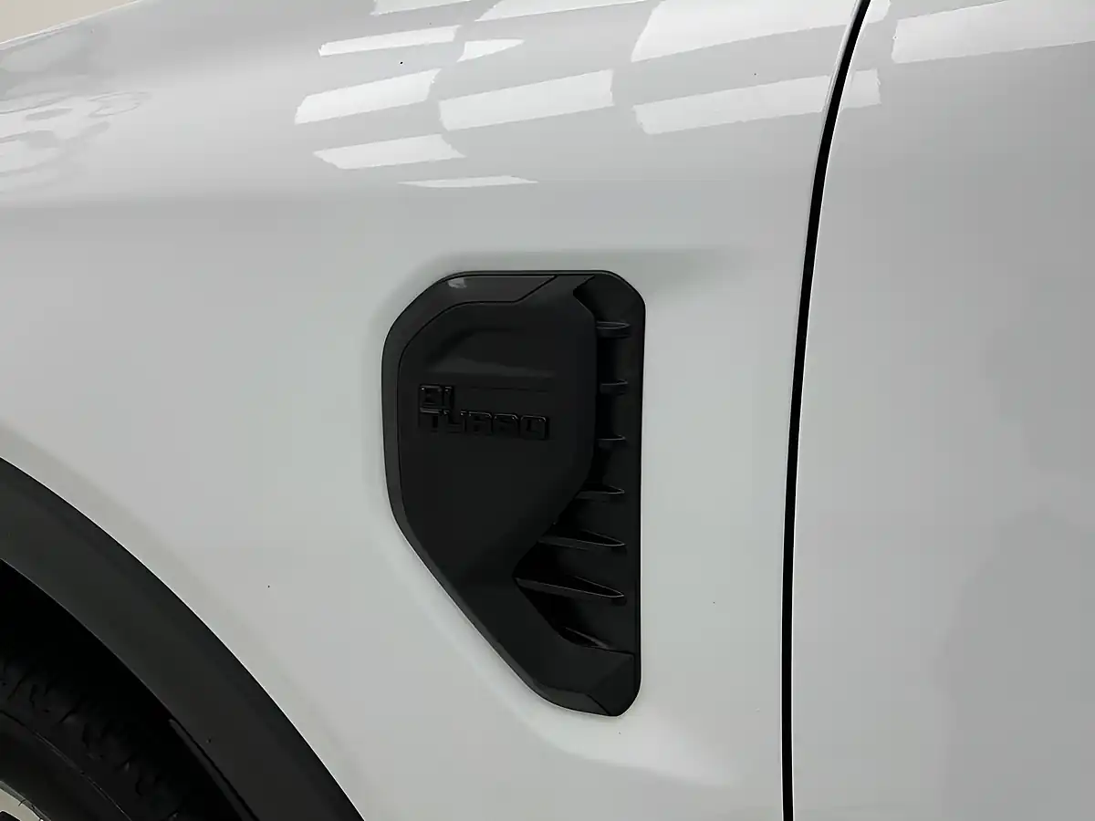 Used 2023 Ford Ranger Wildtrak White - Interior and Exterior details 19