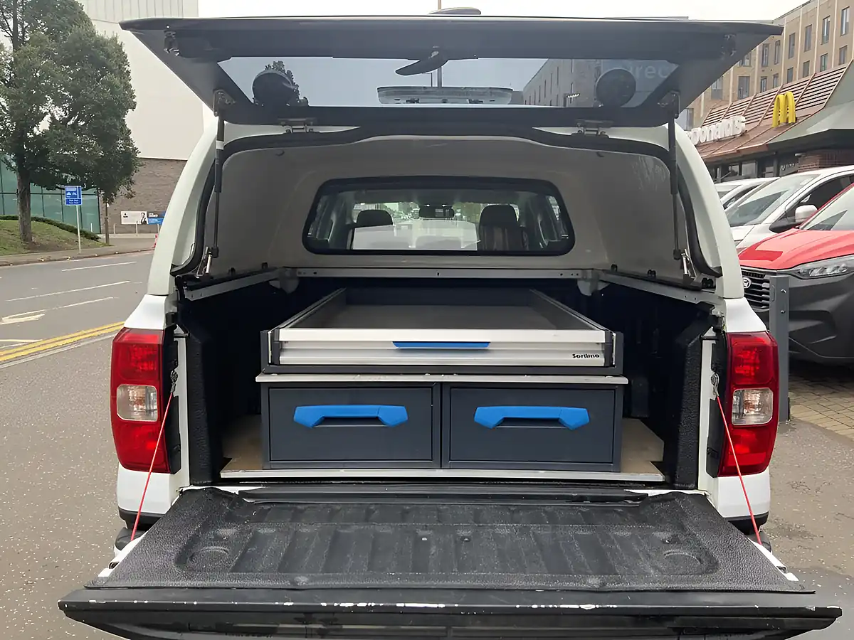 Used 2023 Ford Ranger Xlt White - Interior and Exterior details 12