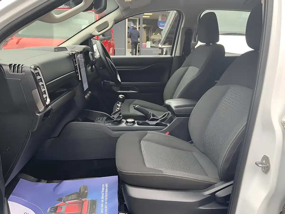Used 2023 Ford Ranger Xlt White - Interior and Exterior details 19