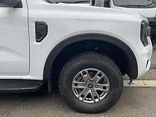 Used 2023 Ford Ranger Xlt White - Interior and Exterior details 8