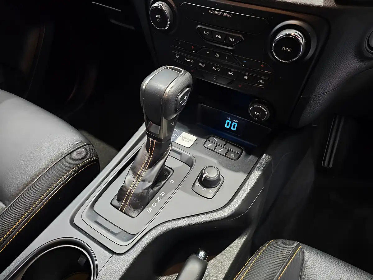 Used 2023 Ford Ranger Zenith ZT2 Moondust Silver - Interior and Exterior details 12