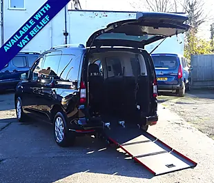 Used 2023 Ford Tourneo Connect Titanium Black - Interior and Exterior details 13