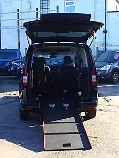Used 2023 Ford Tourneo Connect Titanium Black - Interior and Exterior details 14