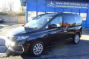 Used 2023 Ford Tourneo Connect Titanium Black - Interior and Exterior details 20
