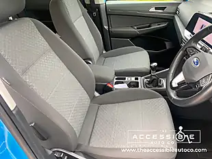 Used 2023 Ford Tourneo Connect Titanium Blue - Interior and Exterior details 14