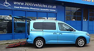 Used 2023 Ford Tourneo Connect Titanium Blue - Interior and Exterior details 13