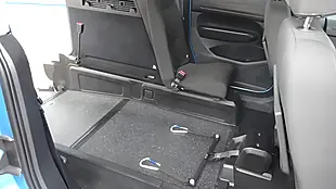 Used 2023 Ford Tourneo Connect Titanium Blue - Interior and Exterior details 14
