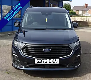 Used 2023 Ford Tourneo Connect Titanium Blue - Interior and Exterior details 3
