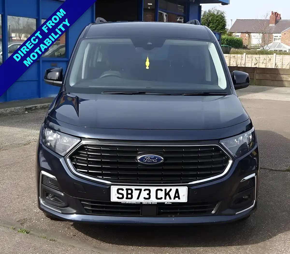 Used 2023 Ford Tourneo Connect Titanium Blue - Interior and Exterior details 3