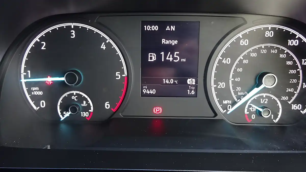 Used 2023 Ford Tourneo Connect Titanium Blue - Interior and Exterior details 20