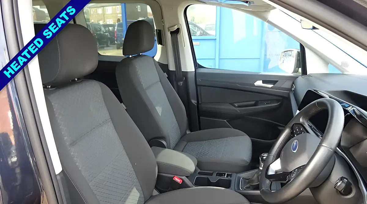 Used 2023 Ford Tourneo Connect Titanium Blue - Interior and Exterior details 8