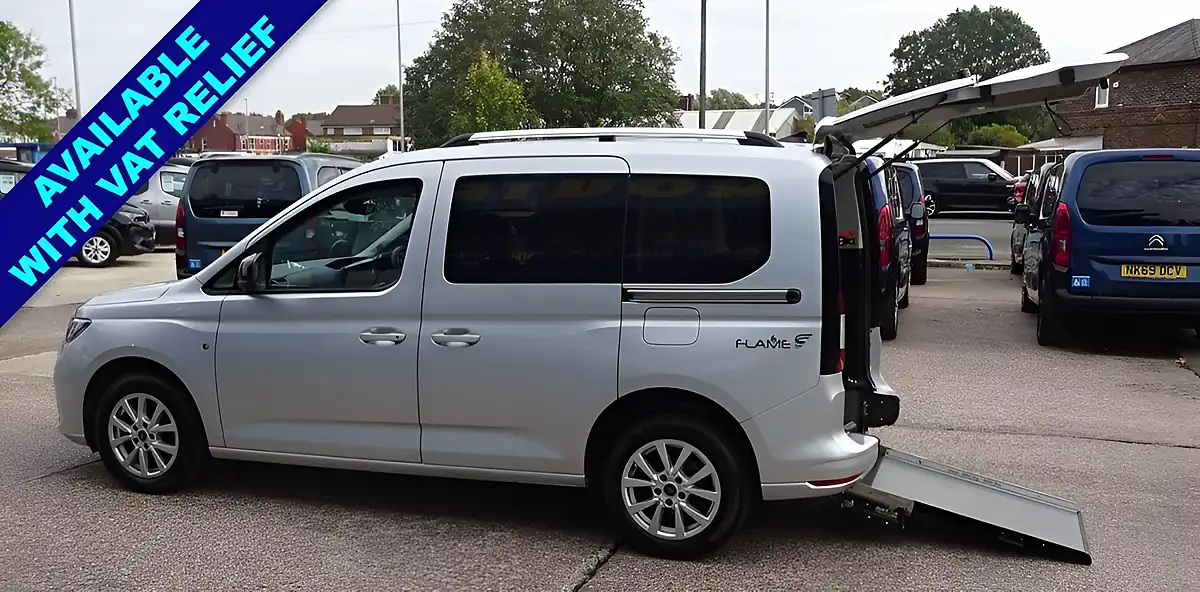 Used 2023 Ford Tourneo Connect Titanium Silver - Interior and Exterior details 13